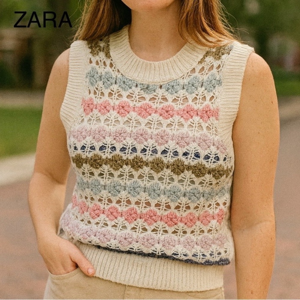 ZARA Women's Knit Cropped Vest Multicolor Cream Crochet Size M